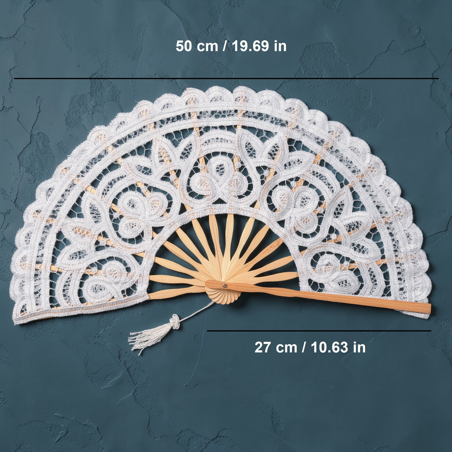 White lace hand fan with size measurement diagram